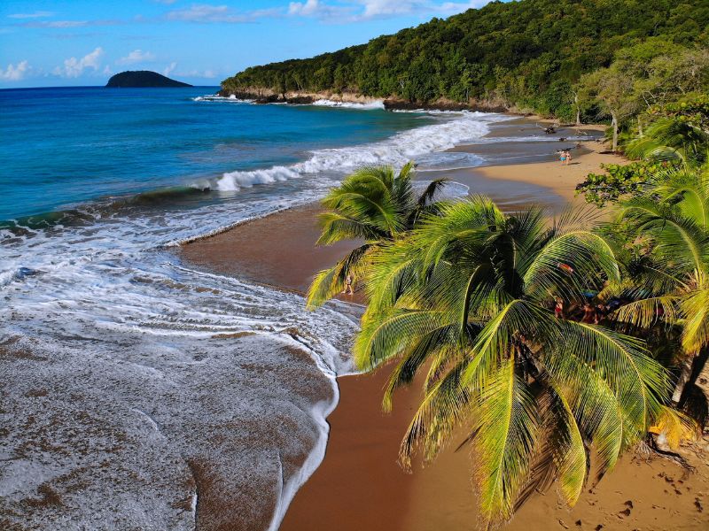 Playa brava colombia