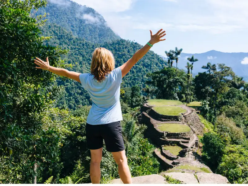 trekking in colombia